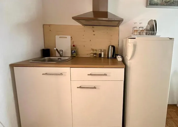 Artwoodresidence Apartment